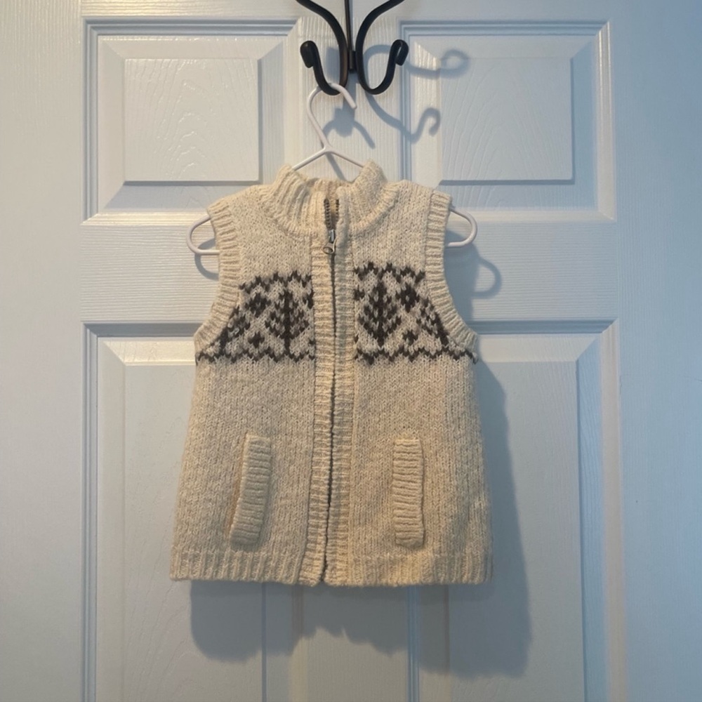 GAP sweater vest - Picture 6 of 6